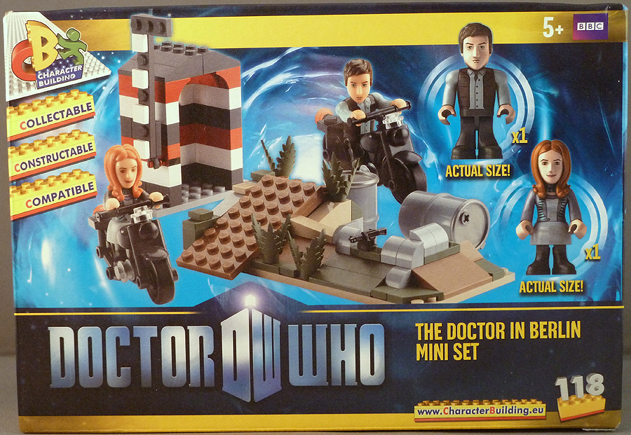 Dr Who Character Building 11th DOCTOR IN BERLIN Mini Construction Set Amy Rory 