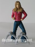 Rose Tyler and two Robot Spiders
