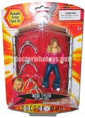 Rose Tyler with two Robot Spiders