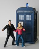 Ninth Doctor and Rose Tyler with Flight Control Tardis